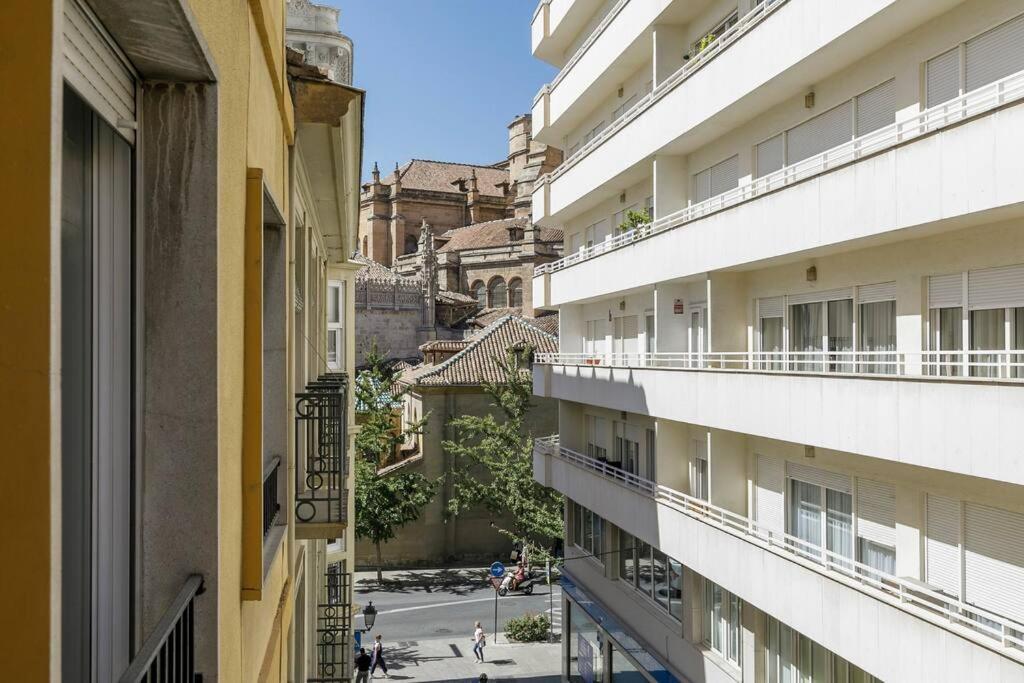 Sara Love Downtown Granada Exterior photo